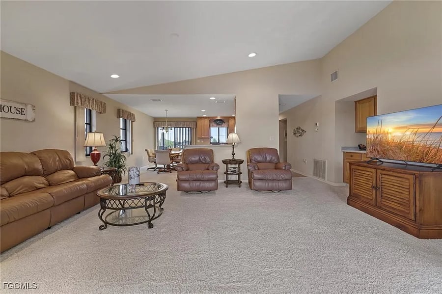 Furnished Finder property 895319_1 photo 6