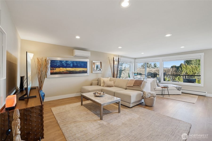 Furnished Finder property 895366_1 photo 25