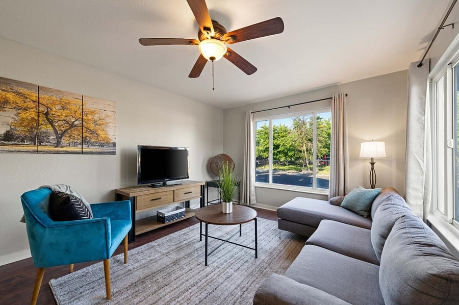 Family room with street view, plenty of natural sun light.