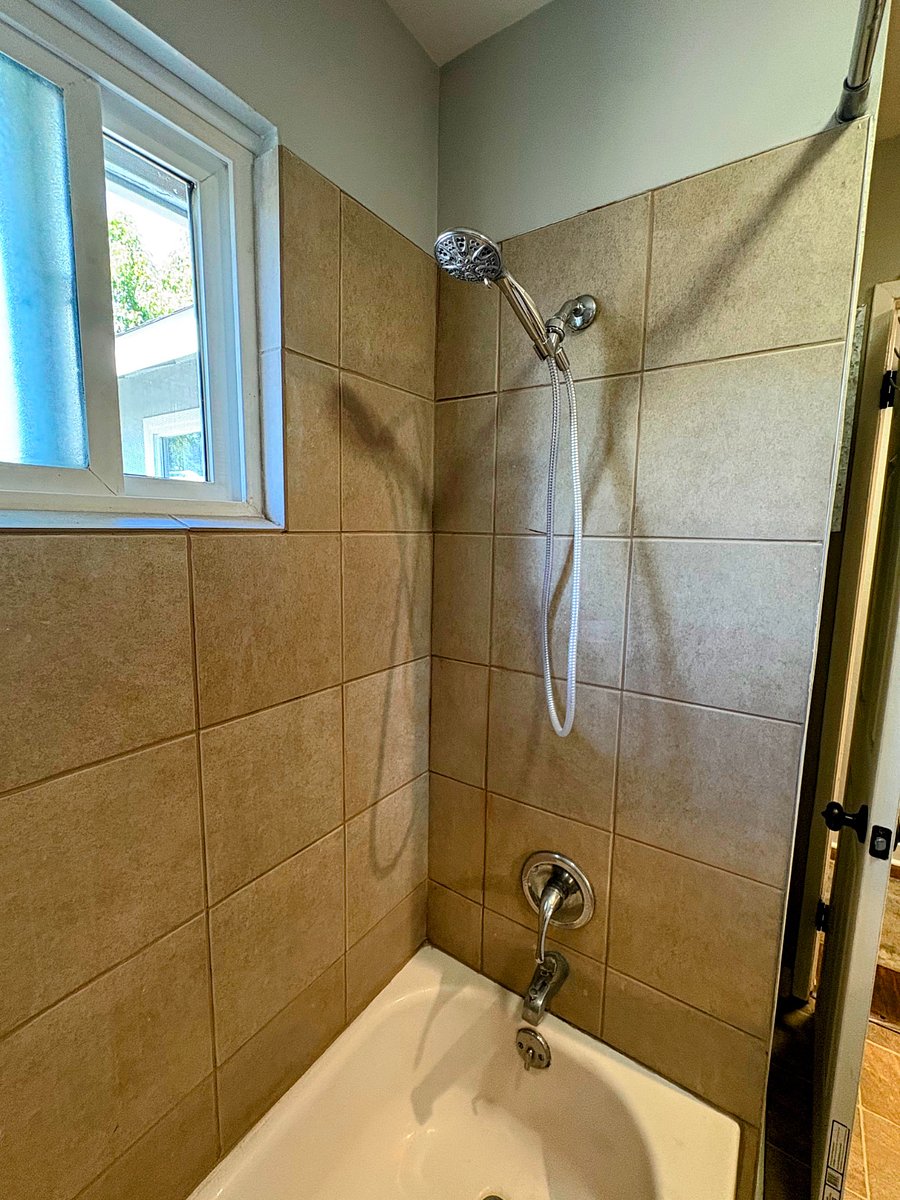 Furnished Finder property 895381_1 photo 24