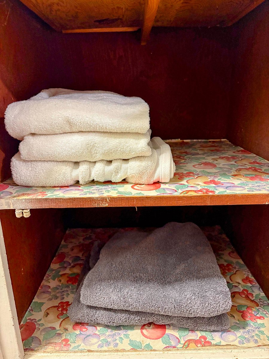 Batch towels provided