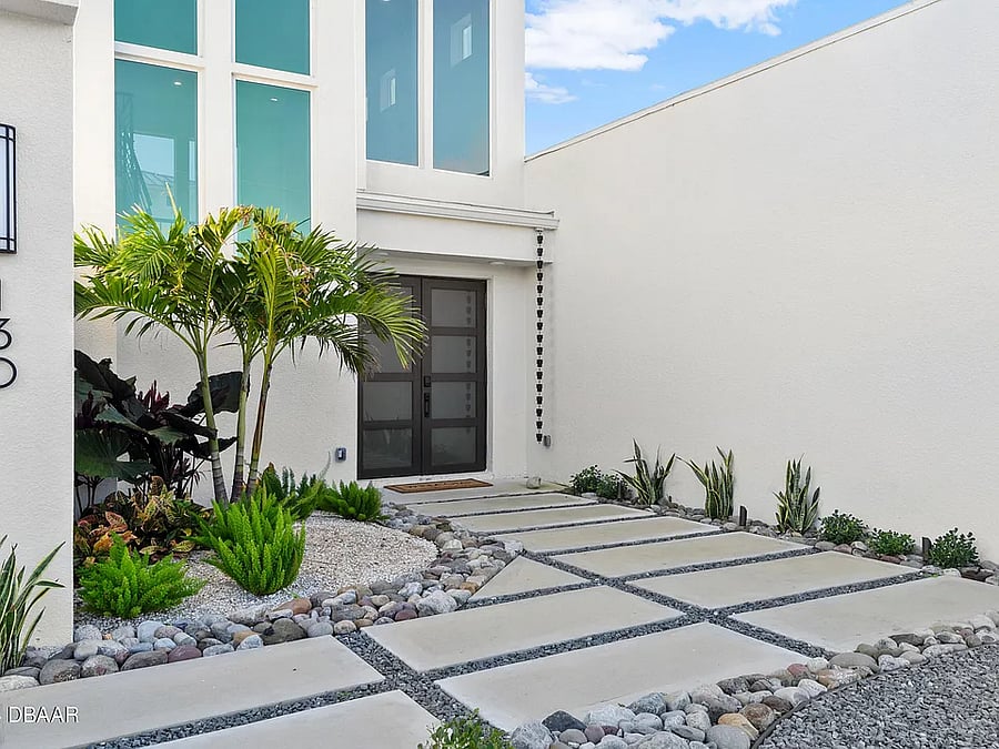 Furnished Finder property 895453_1 photo 4