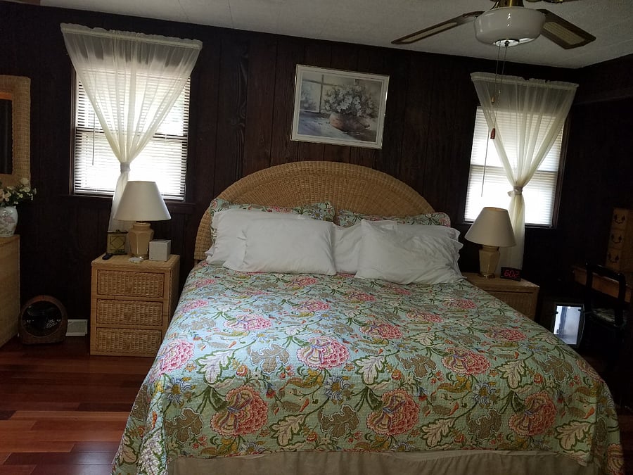 Main bedroom king bed