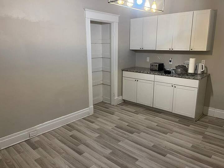 Furnished Finder property 895466_1 photo 8
