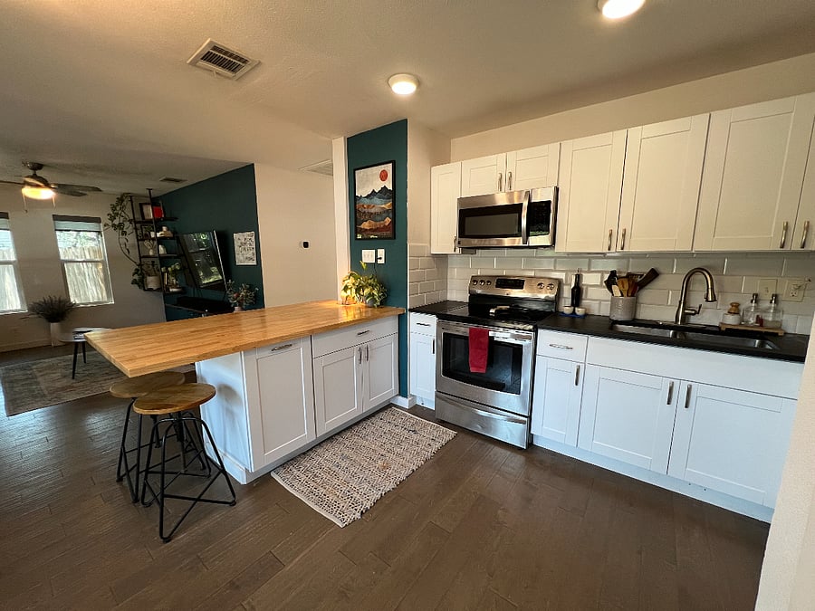 Furnished Finder property 895480_1 photo 7