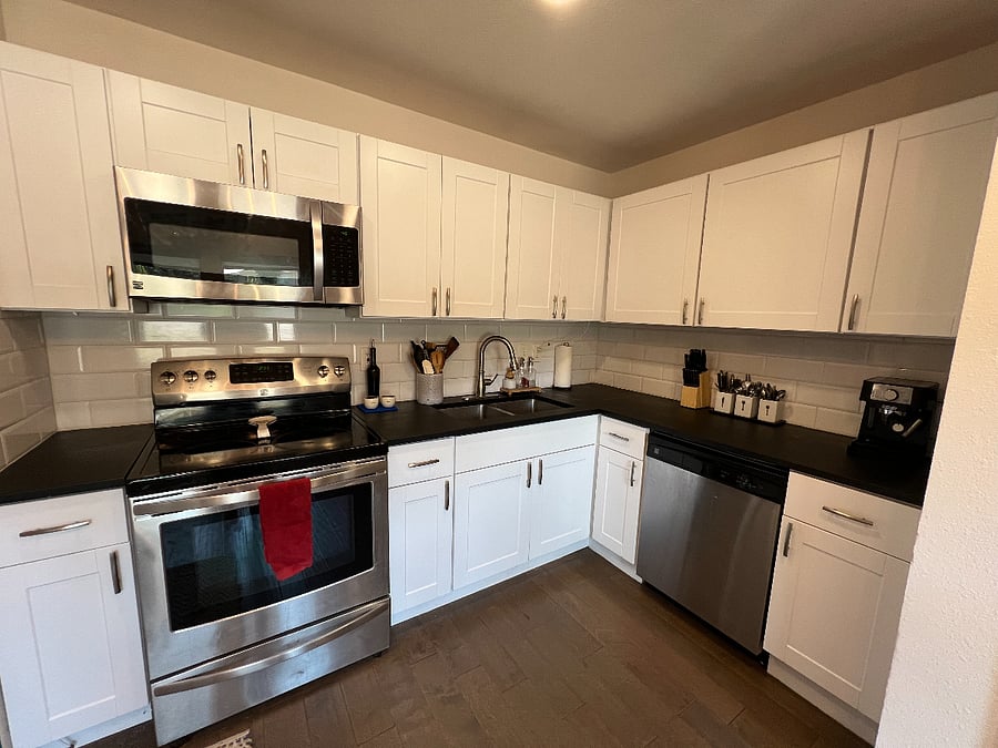 Furnished Finder property 895480_1 photo 8