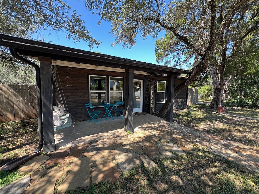 Furnished Finder property 895480_1 photo 4