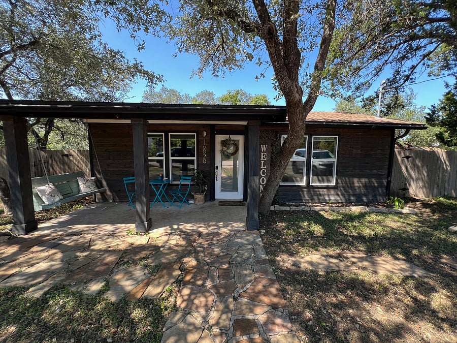 Furnished Finder property 895480_1 photo 2