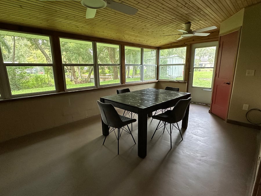 Dinning table