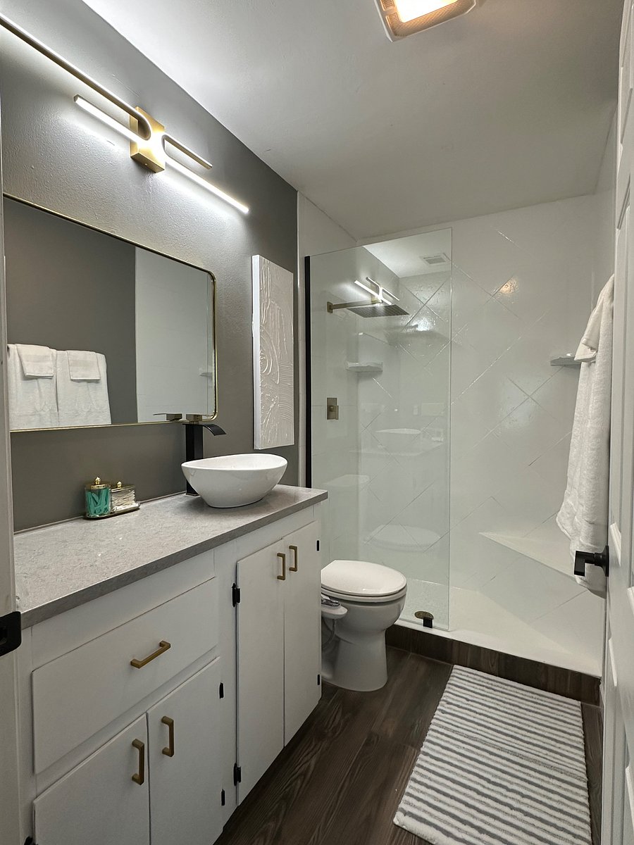 Master bath