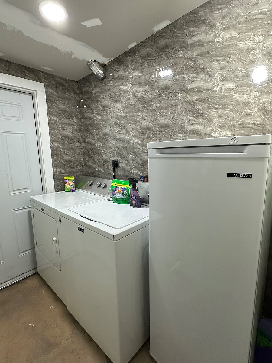 Furnished Finder property 895492_2 photo 5