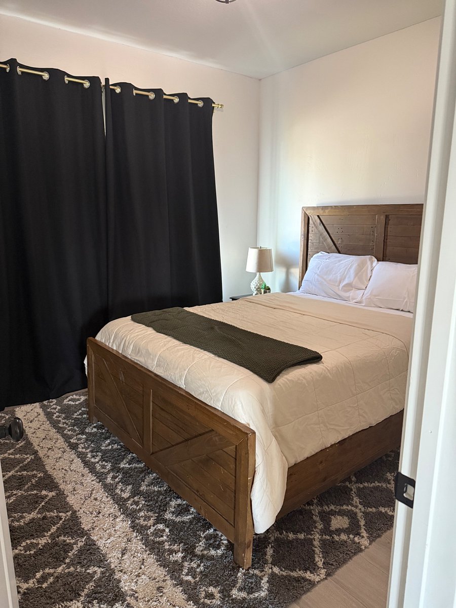 Furnished Finder property 895493_1 photo 7