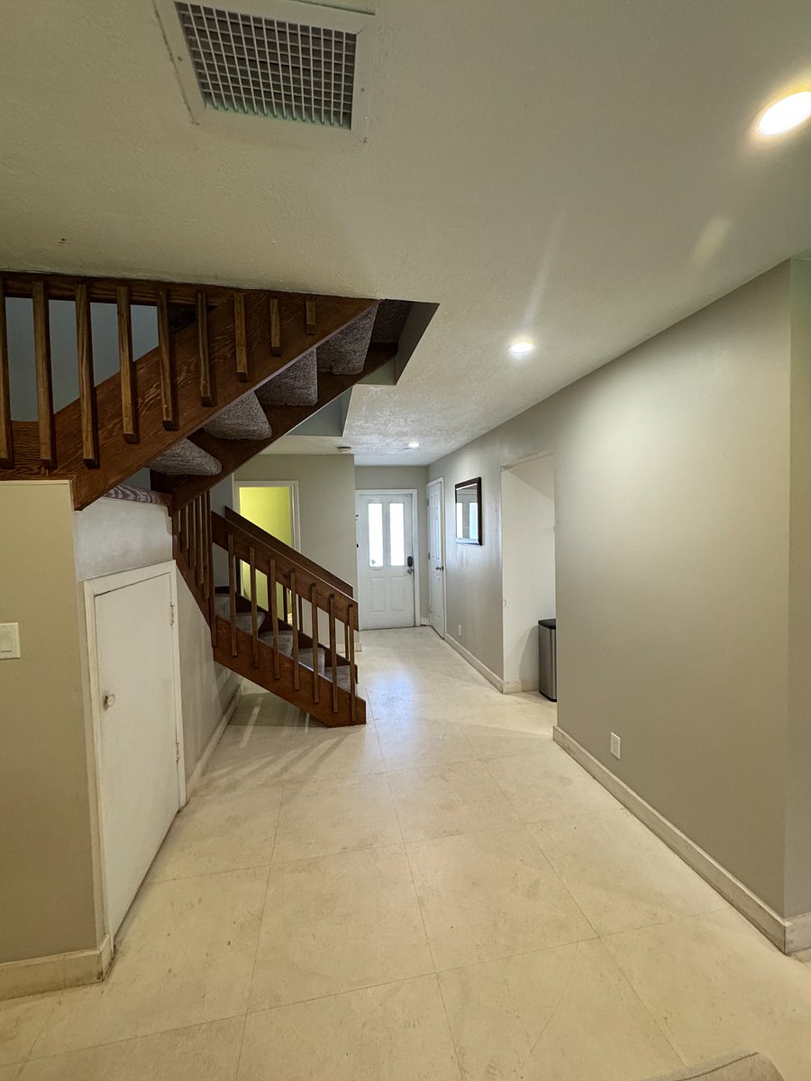 Furnished Finder property 895497_1 photo 4