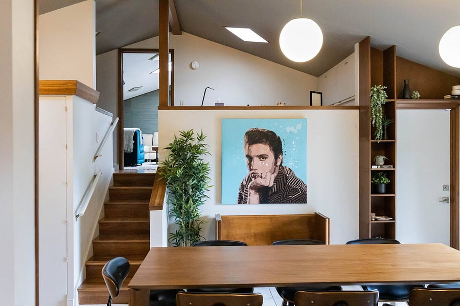 Dining Room to Seat 10