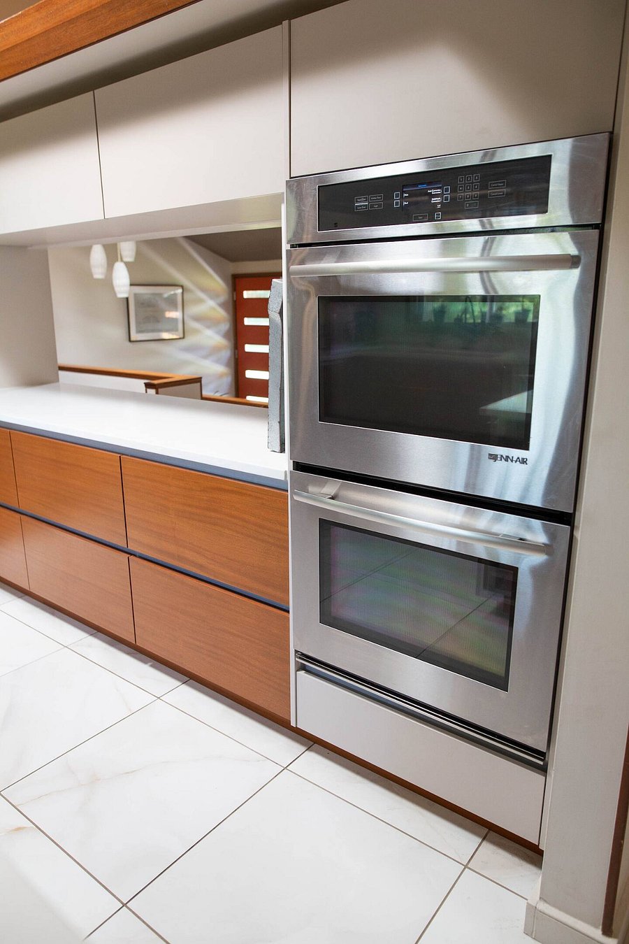 Double Oven is Great for Large Family Meals