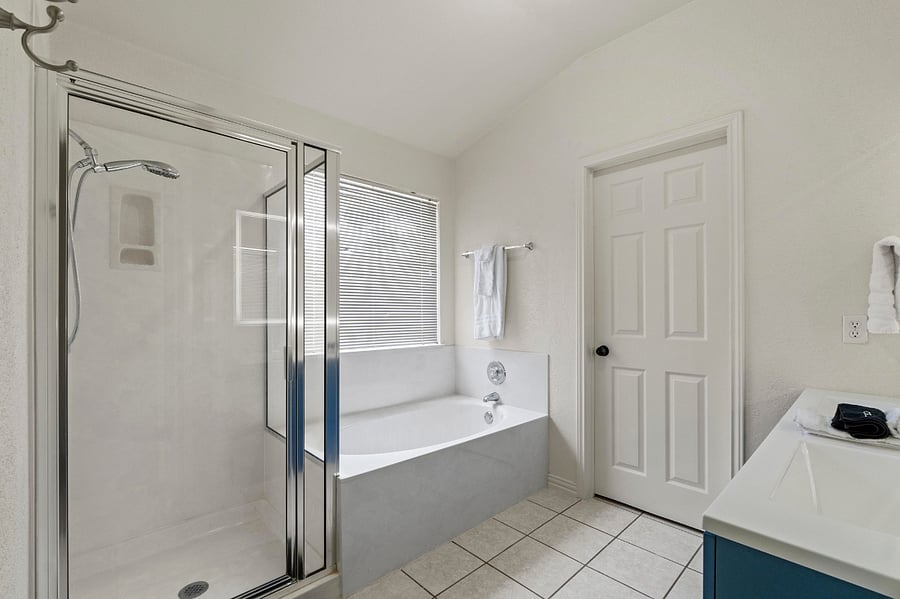Furnished Finder property 895501_1 photo 13