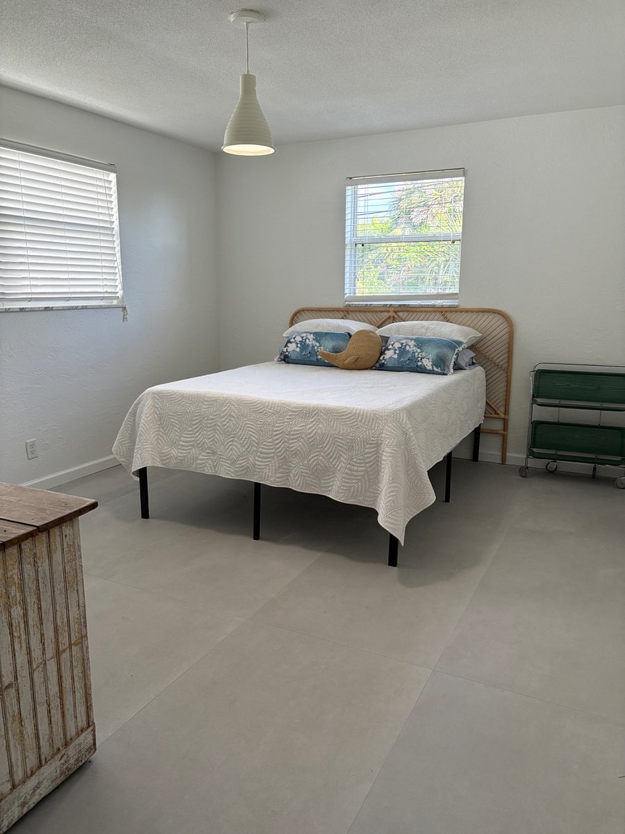 Furnished Finder property 895502_1 photo 6