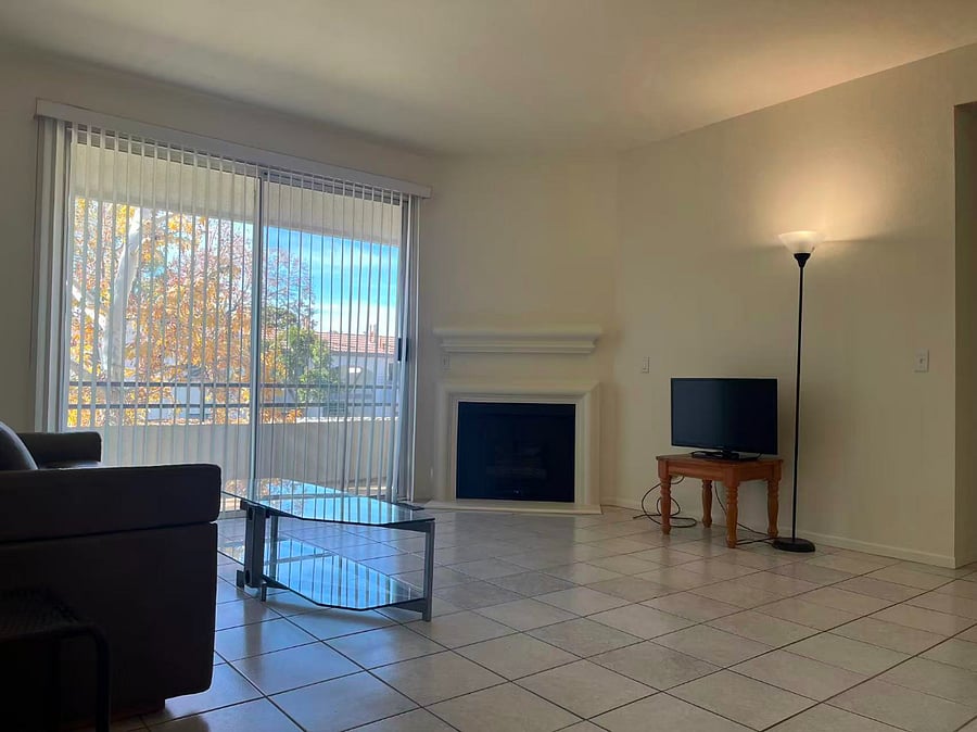 Furnished Finder property 895504_1 photo 11