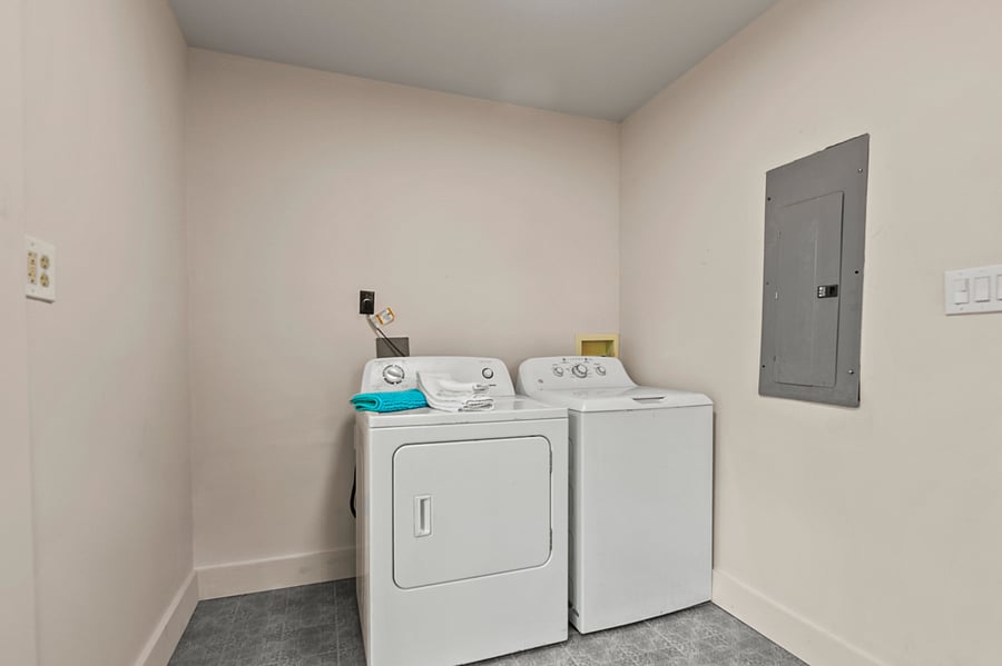 full washer and dryer