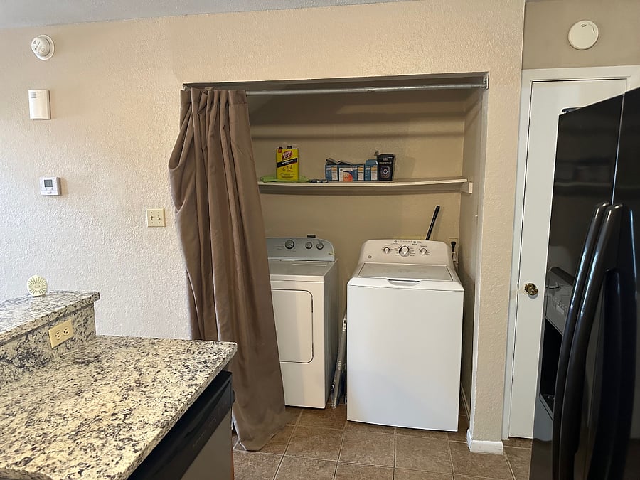 Furnished Finder property 895547_1 photo 8