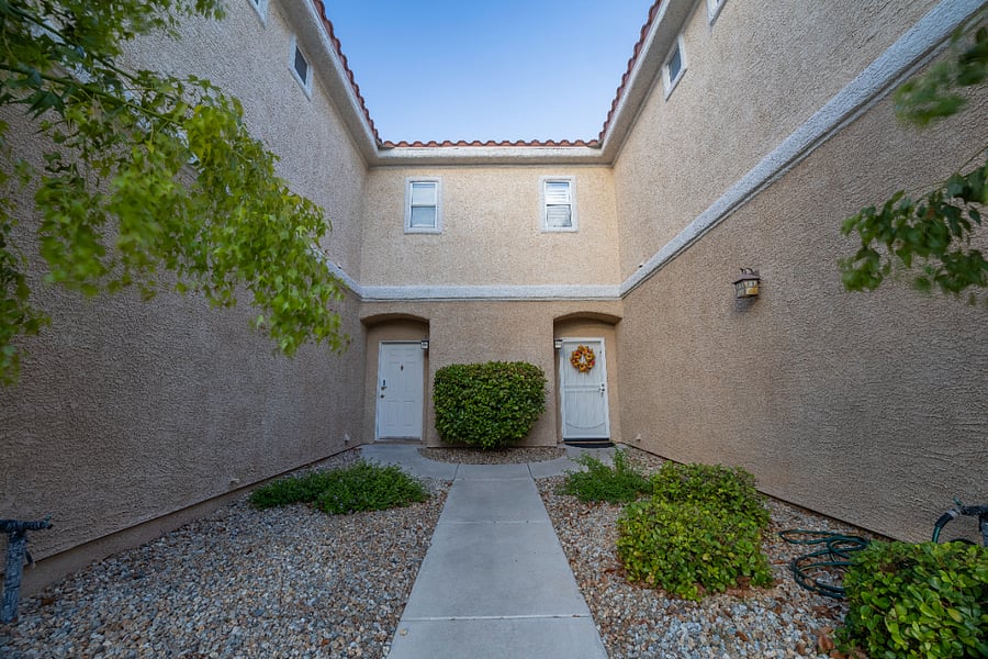 Furnished Finder property 895562_1 photo 25