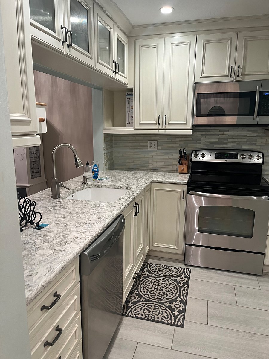 Furnished Finder property 895570_1 photo 6