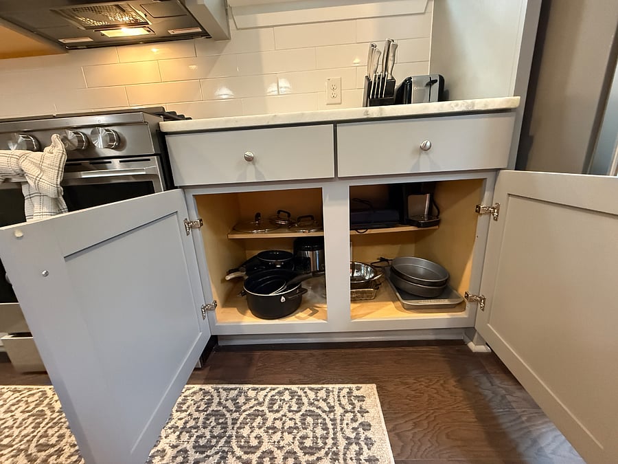 Furnished Finder property 895601_1 photo 9