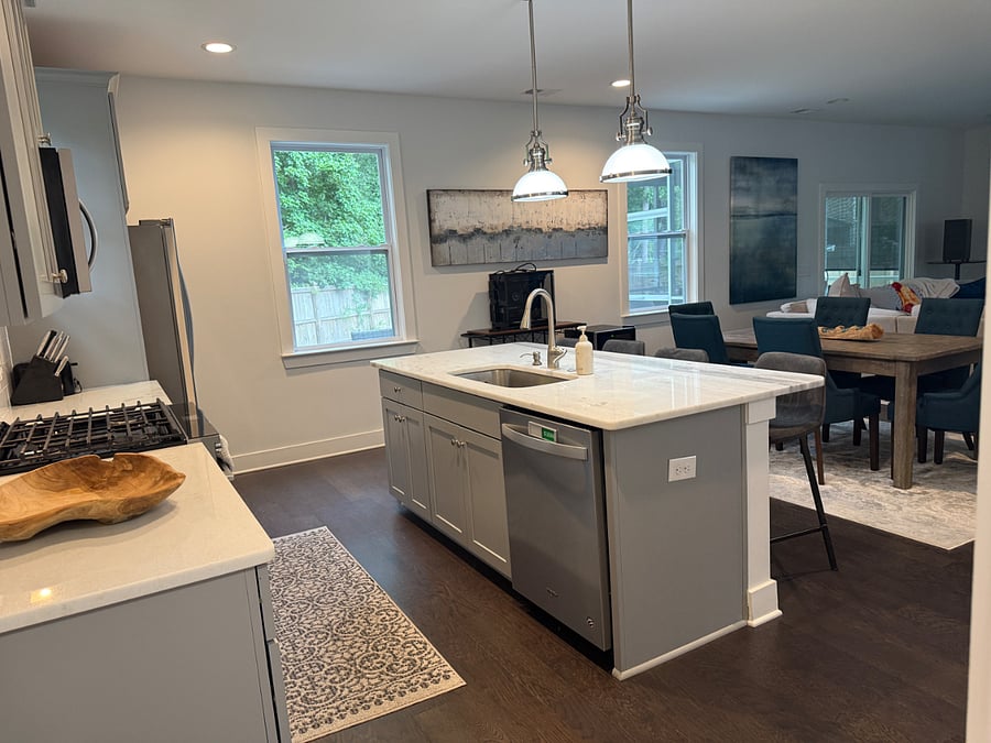 Furnished Finder property 895601_1 photo 12