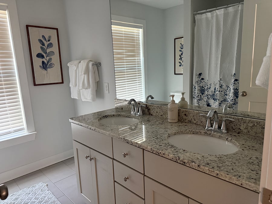 Furnished Finder property 895601_1 photo 24