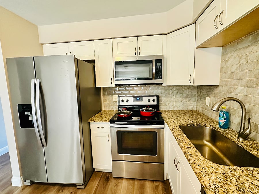 Furnished Finder property 895610_1 photo 13