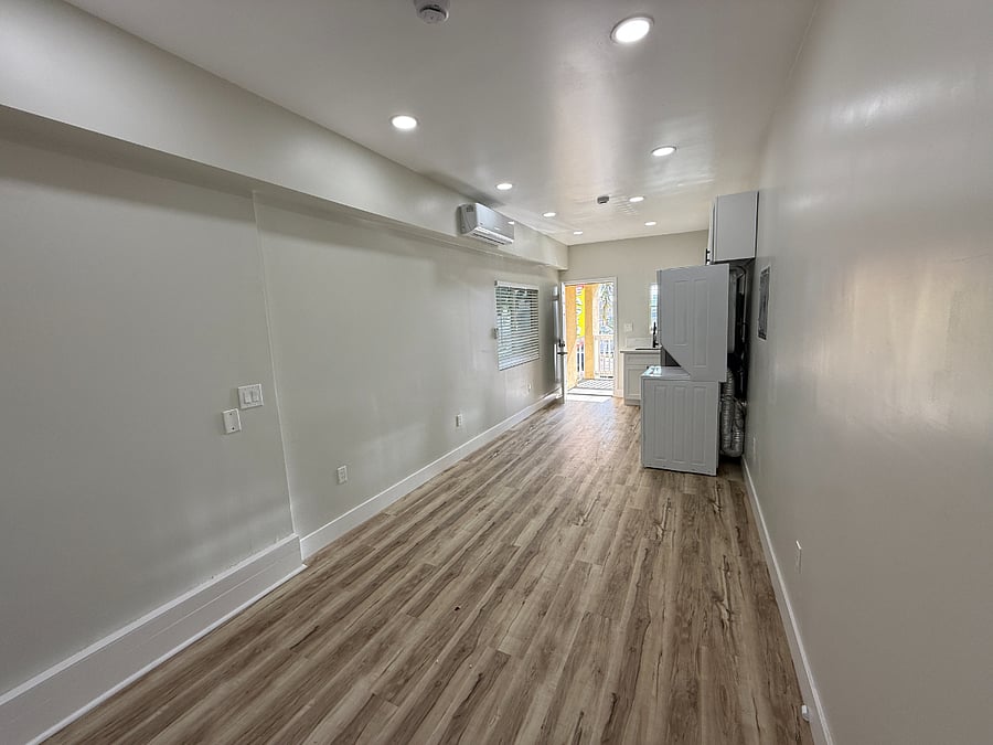 Furnished Finder property 895613_1 photo 3