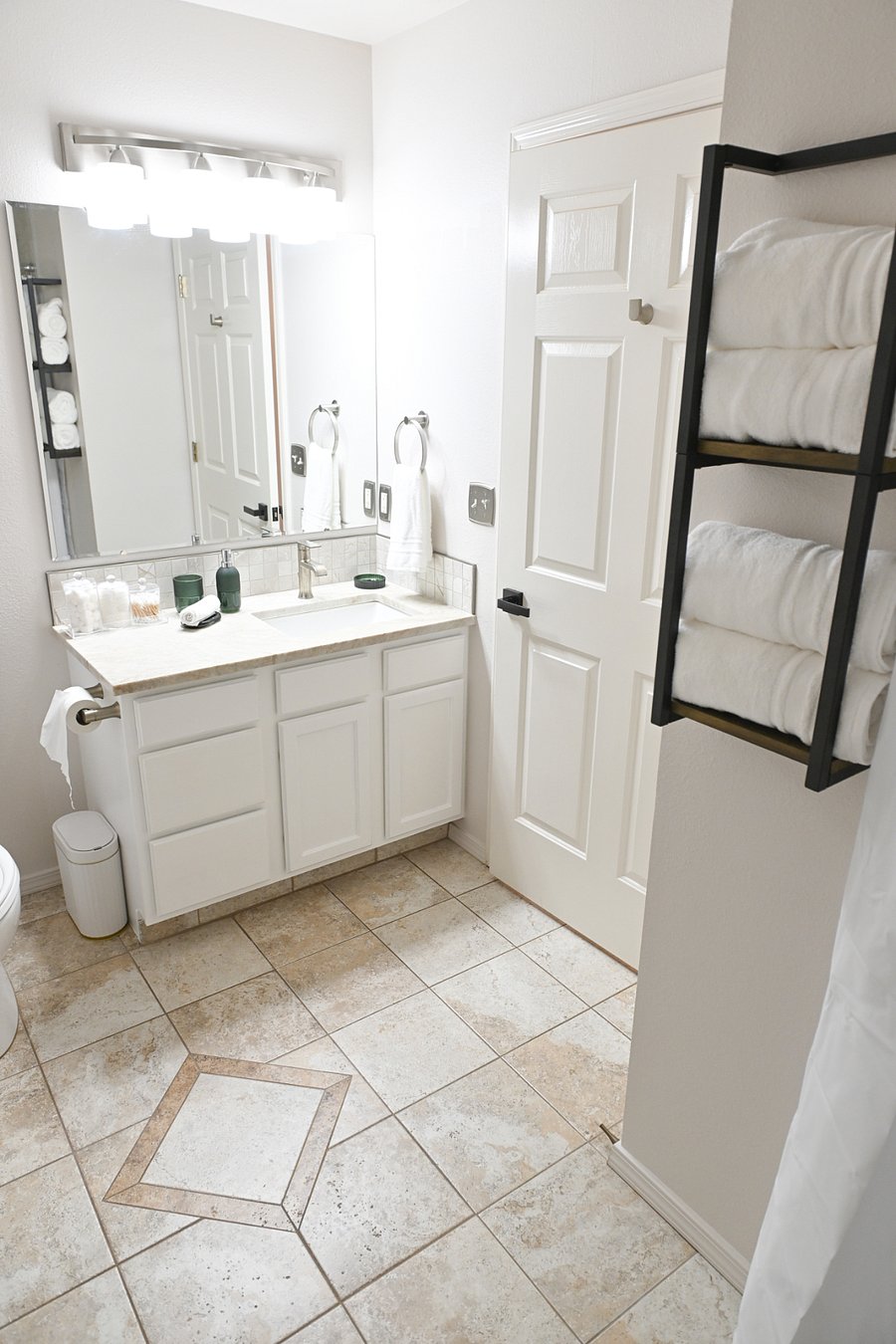 Furnished Finder property 895619_1 photo 29
