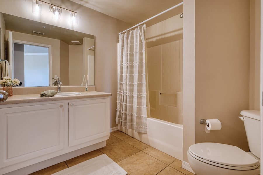2nd bathroom