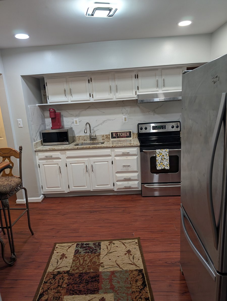 Furnished Finder property 895654_1 photo 3
