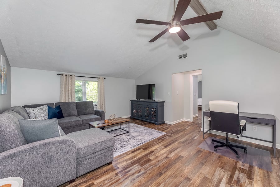 Furnished Finder property 895665_1 photo 3