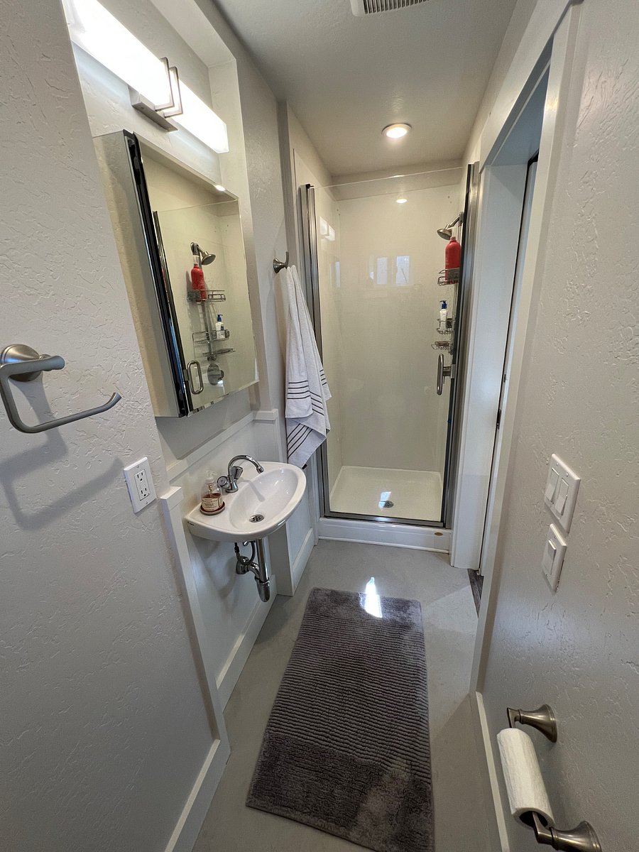 Furnished Finder property 895671_1 photo 30