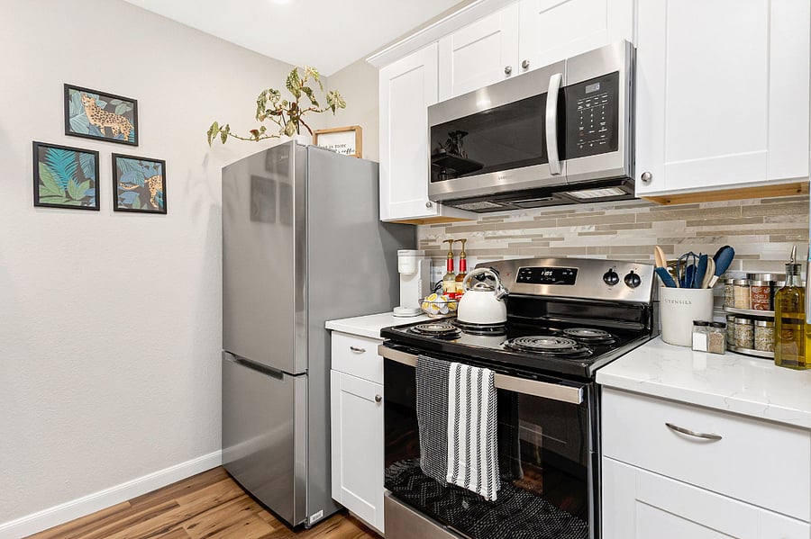 Furnished Finder property 895673_1 photo 3