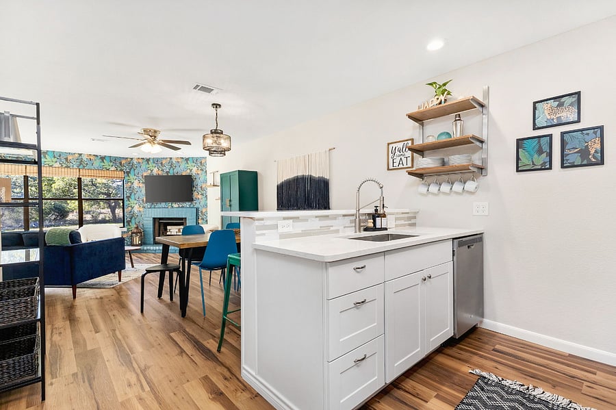 Furnished Finder property 895673_1 photo 6