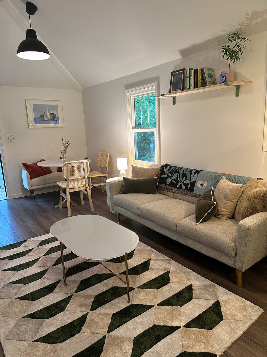 Furnished Finder property 895674_1 photo 17