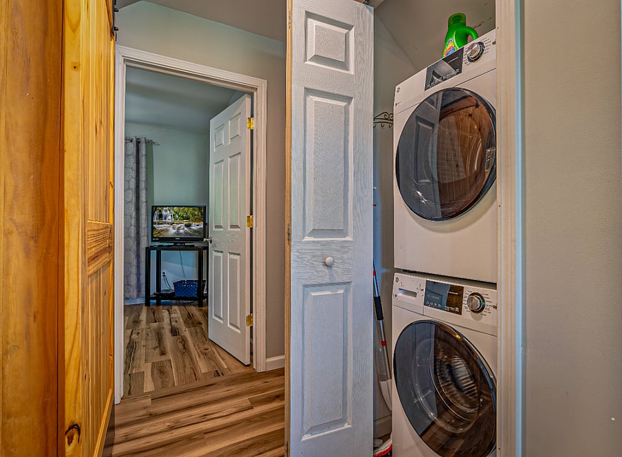 Furnished Finder property 895678_1 photo 6