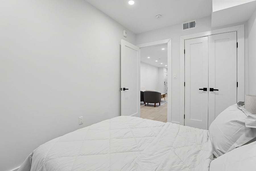 Furnished Finder property 895686_1 photo 11
