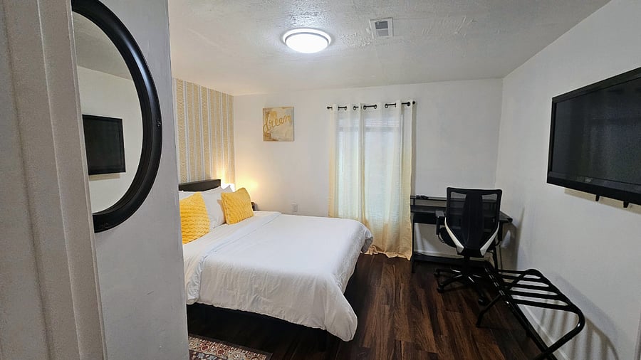 Furnished Finder property 895691_1 photo 10