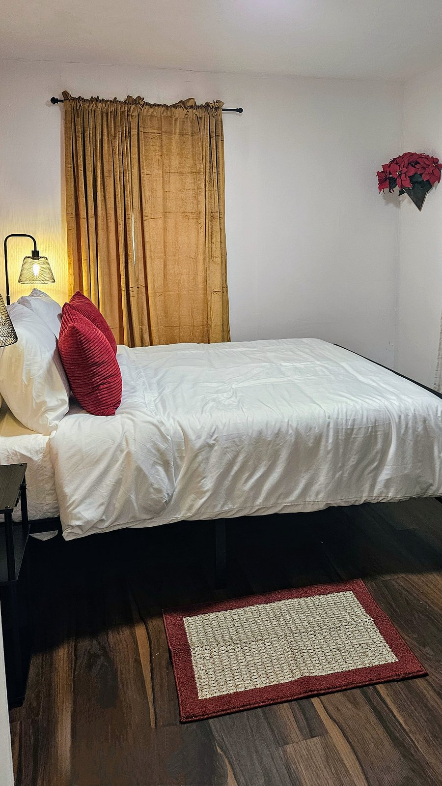 Furnished Finder property 895691_1 photo 11