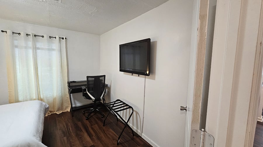Furnished Finder property 895691_1 photo 4