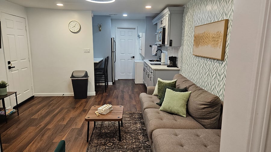 Furnished Finder property 895691_1 photo 5