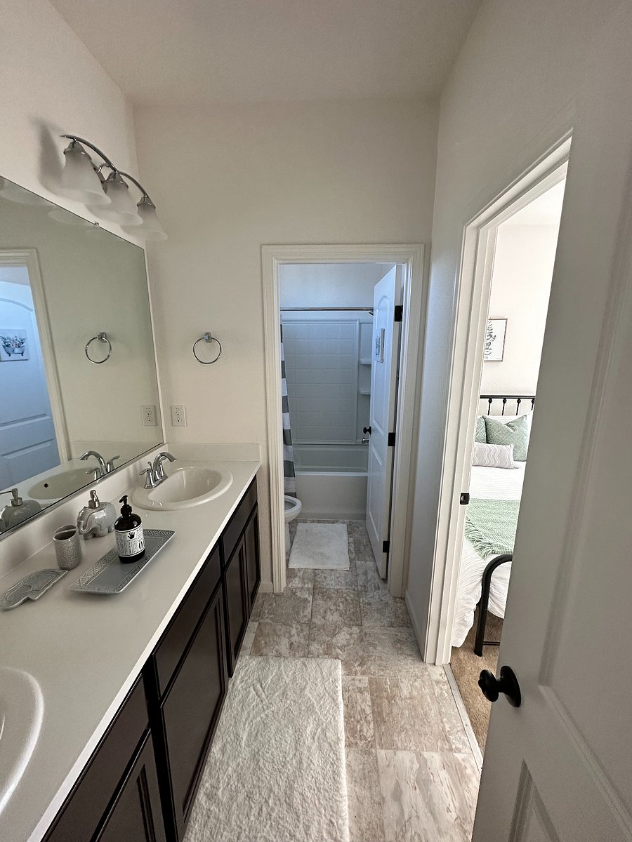 Furnished Finder property 895692_1 photo 5
