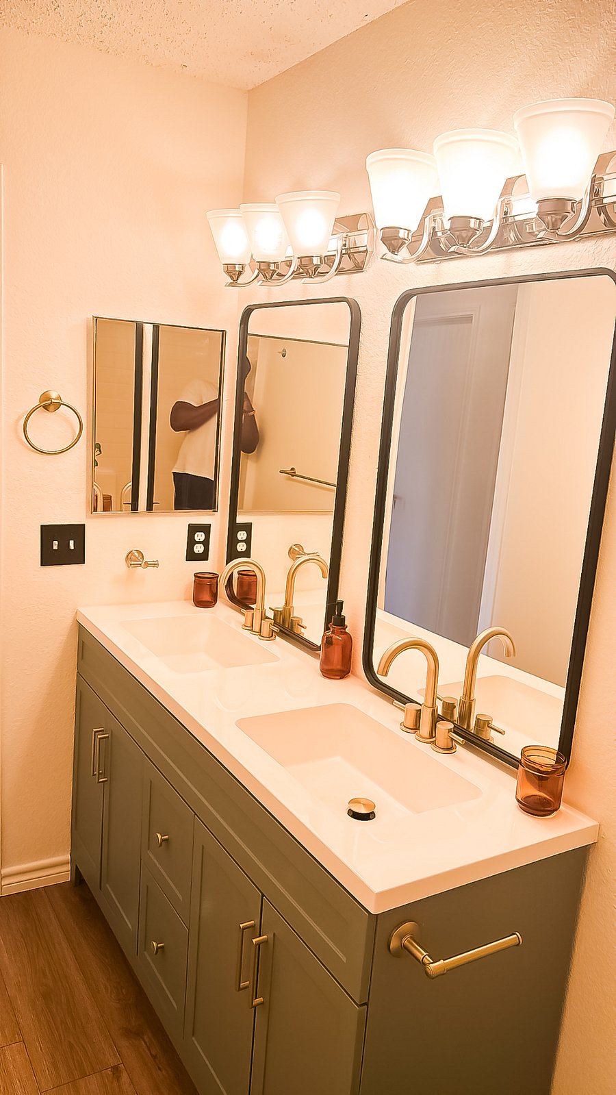 Furnished Finder property 895731_1 photo 9