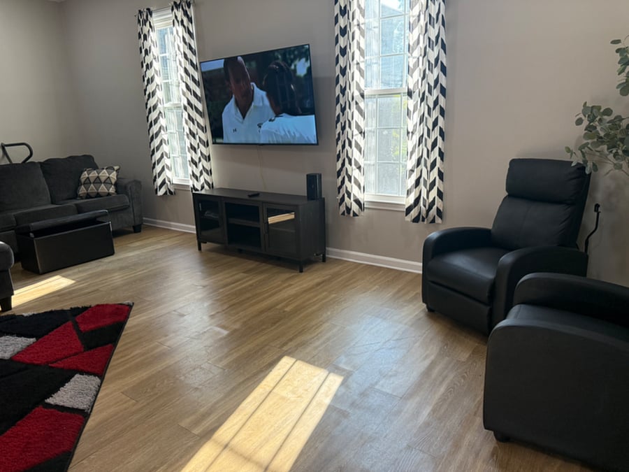 Furnished Finder property 895747_1 photo 3
