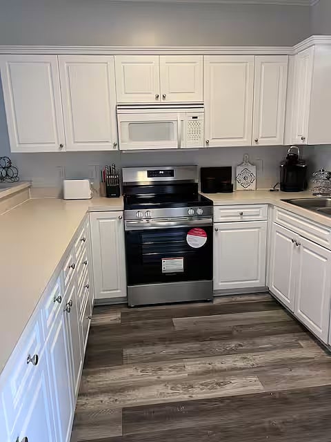 Furnished Finder property 895761_1 photo 9
