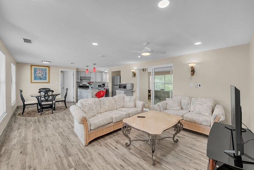 Furnished Finder property 895763_1 photo 5